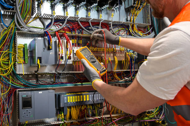 Best Circuit Breaker Repair  in Randolph, WI